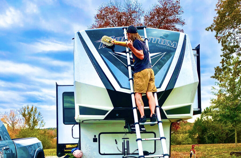 Do I Need a Ladder for Fulltime RV Life?